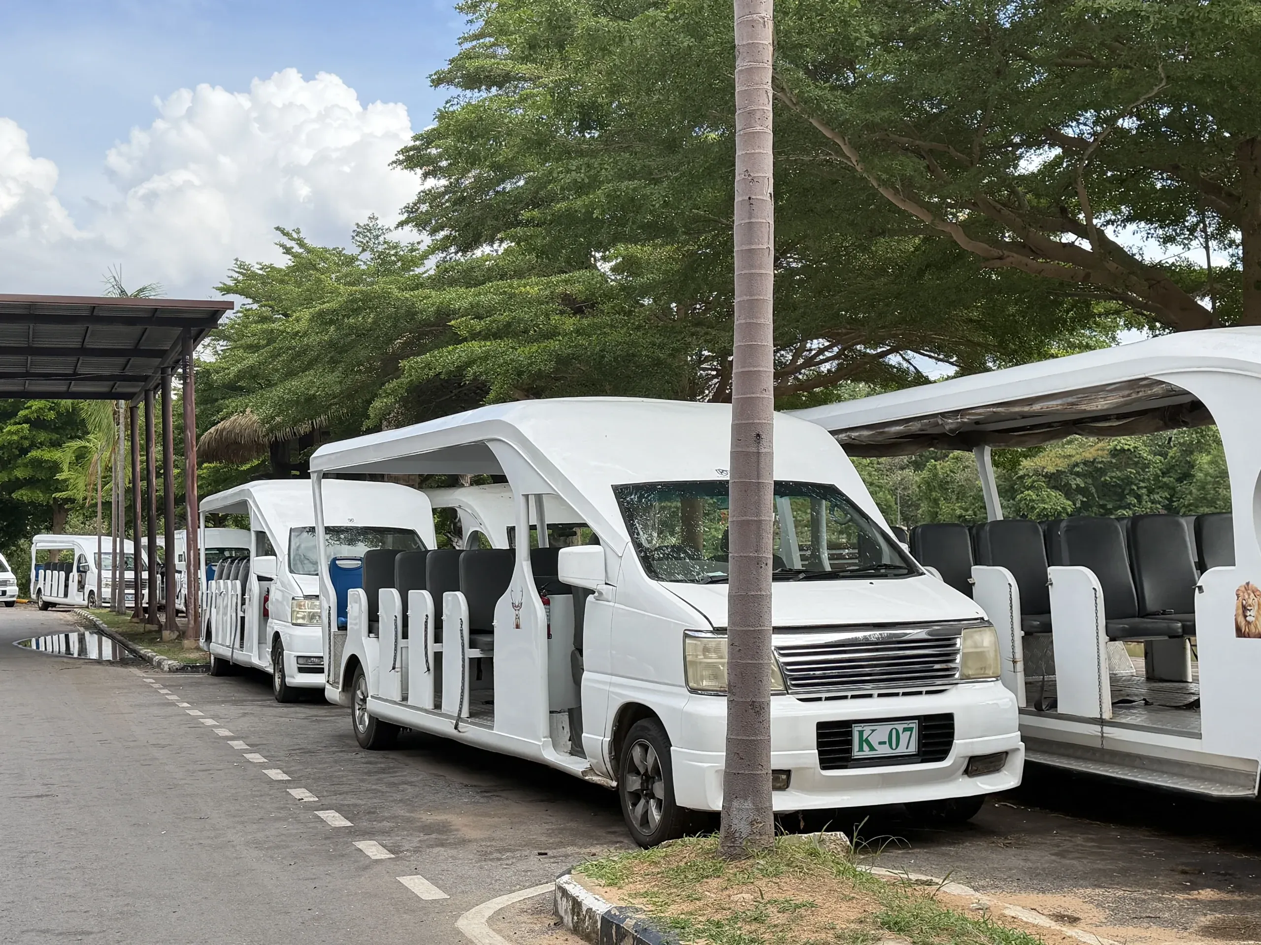 Khao Suan Kwang Car Service Co., Ltd.